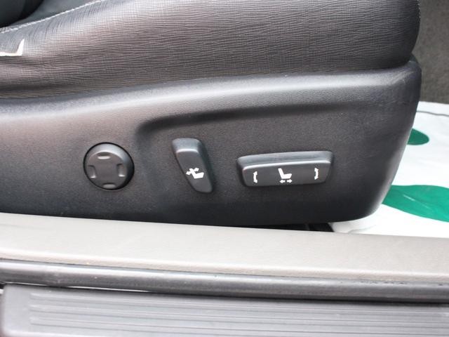 0520029A30260901W00909.jpg