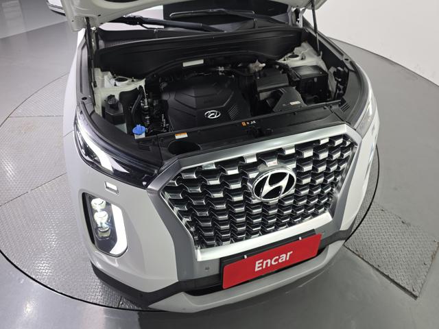 70b1a661f1d84bf01c19459653f11b1f.jpeg