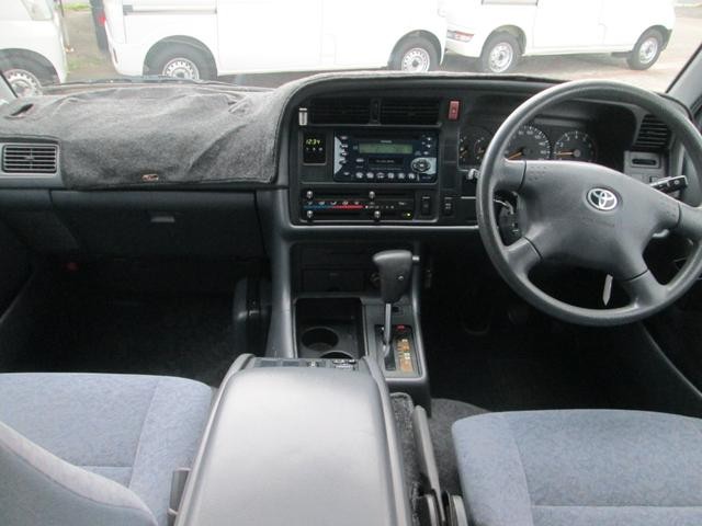 0550673A30260705W00316.jpg