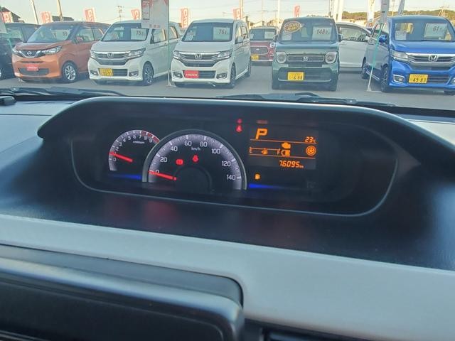 0520223A30261010W00216.jpg