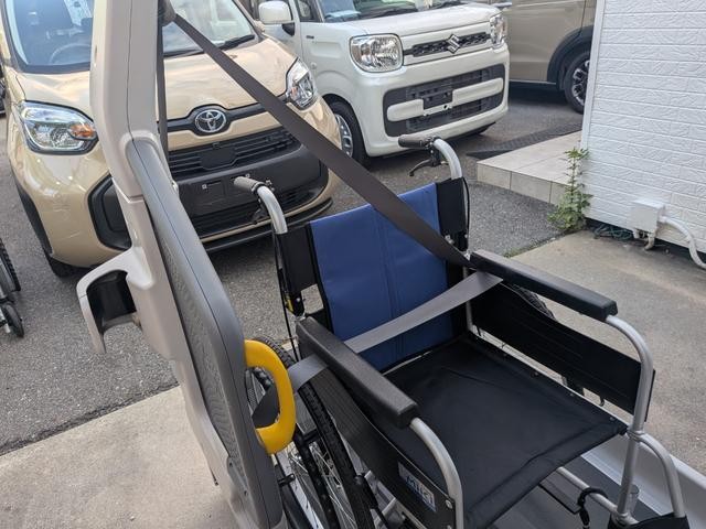 0730219A30260904W00112.jpg