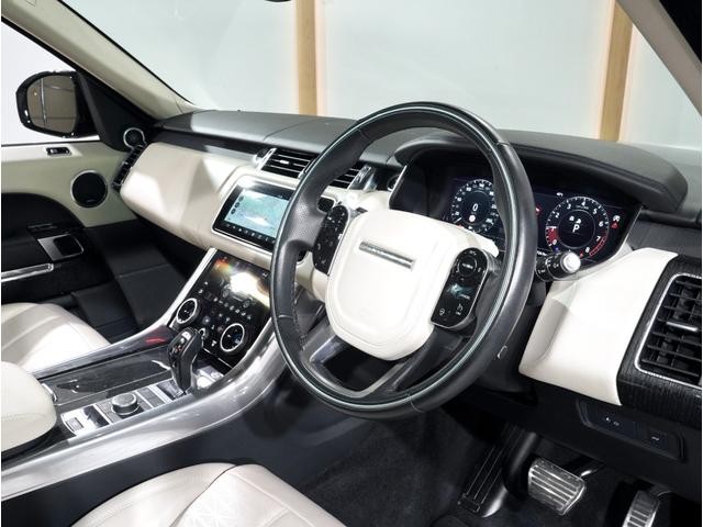9540237A30260721W00113.jpg