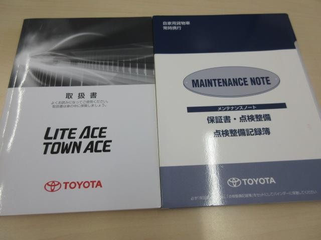 0207851A30260702W00305.jpg