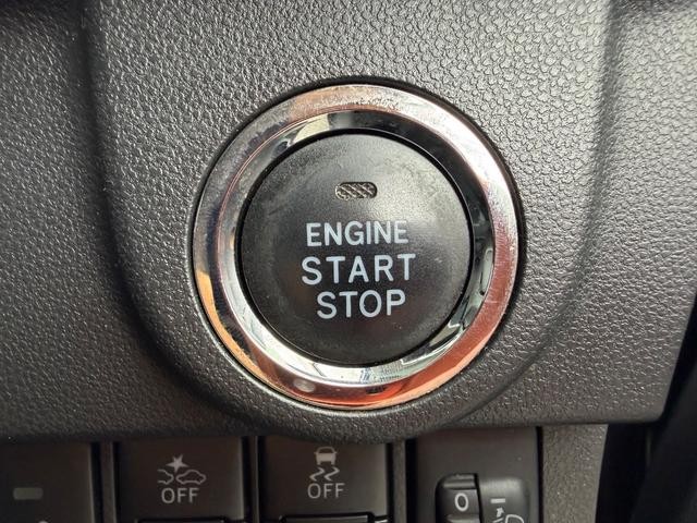 0700067A30260721W00115.jpg
