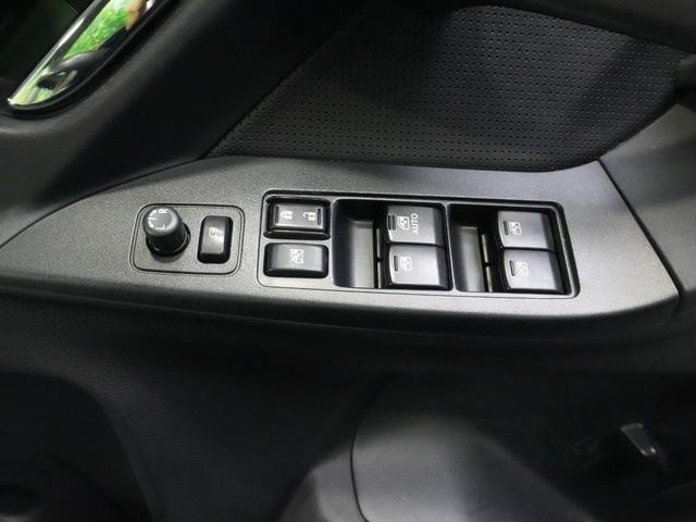 0505197A30260820W00116.jpg