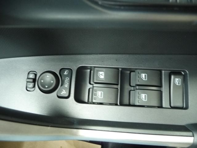0740004A30260904W00113.jpg