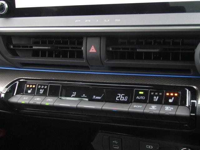 0506241A30260628W00107.jpg