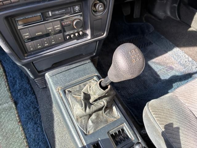 0700094A30260827W00213.jpg