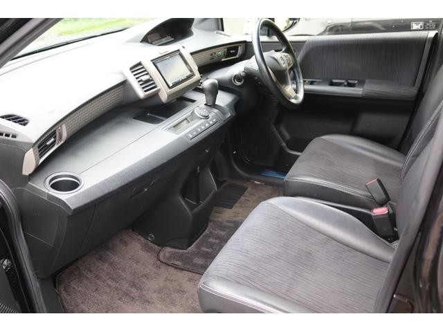0510779A30260911W00210.jpg