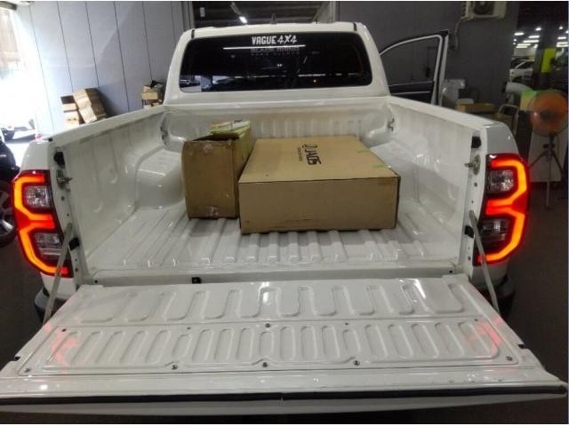 26091548_carP_l_15.jpg