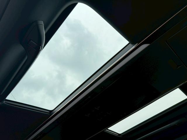 0209422A30260624W00203.jpg