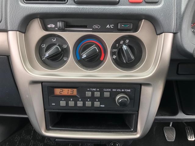 0700628A30260829W00219.jpg