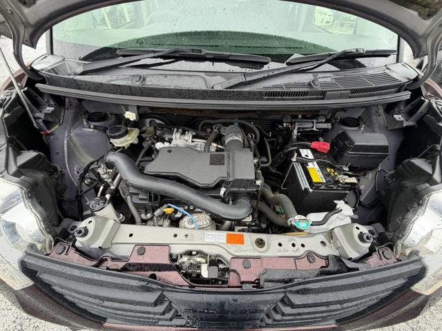 0503449A30260911W00212.jpg