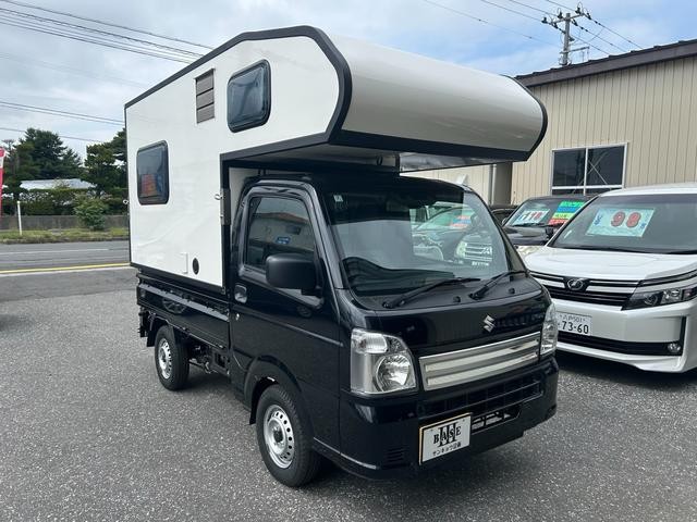 0902244A30260704W00102.jpg
