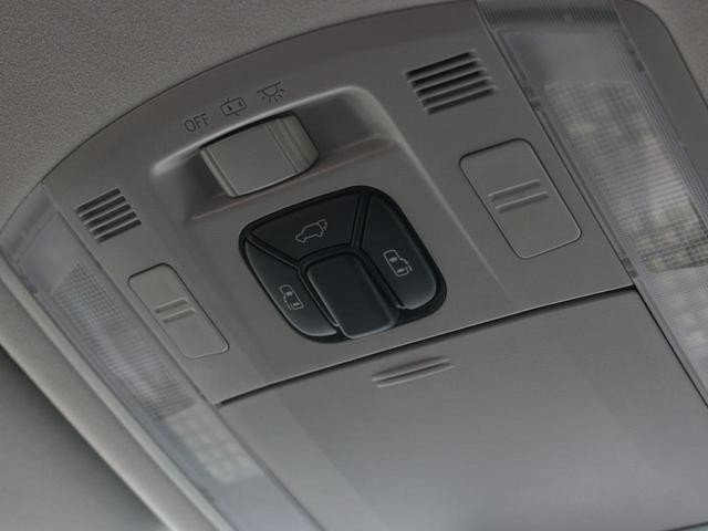 0520046A30260523W00804.jpg