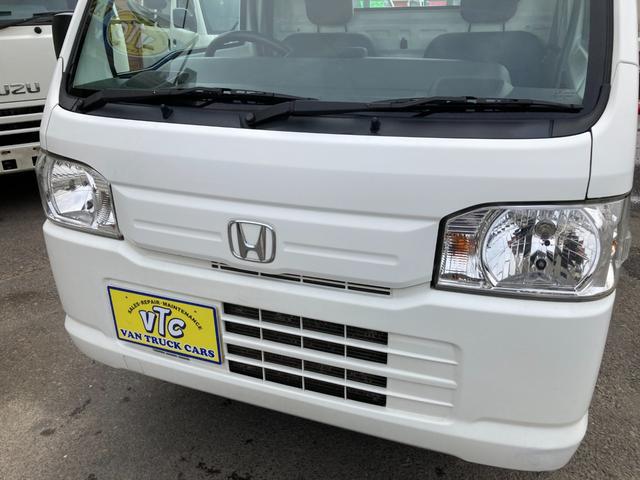 0904288A30260521W00106.jpg