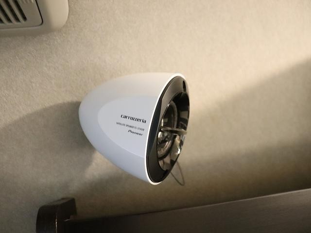 0303041A30260905W00117.jpg
