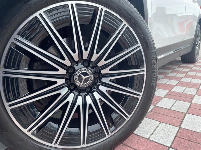 e854cb7cd4c5693af9b5a5aa98fb68b3.jpg