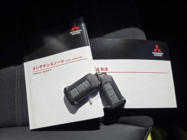 0504129A30261012W00207.jpg
