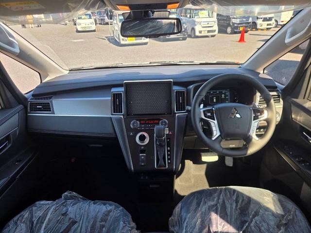 0504129A30261012W00214.jpg