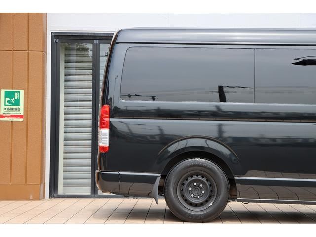 0505294A30260620W00108.jpg