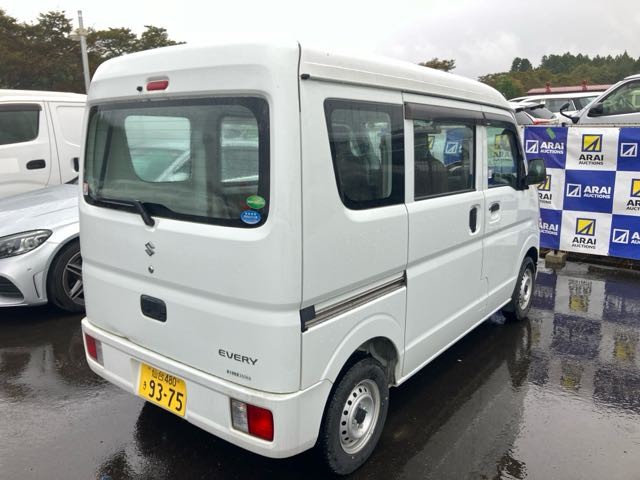 f96ed0ae1450257bb4567db8bf4c1d25.jpg