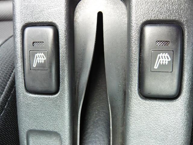 0500692A30260531W00112.jpg