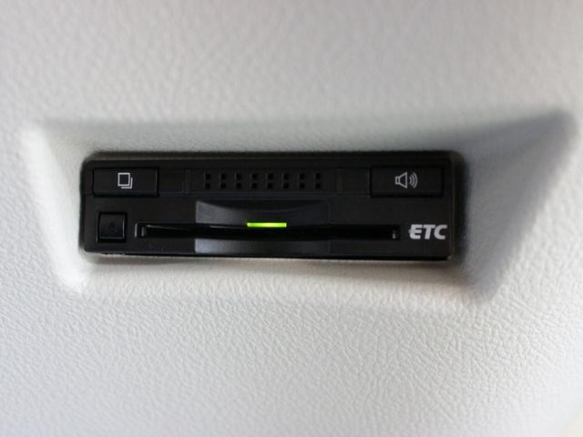 0520046A30260529W00117.jpg