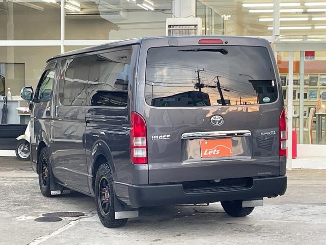 0504323A30260913W00108.jpg