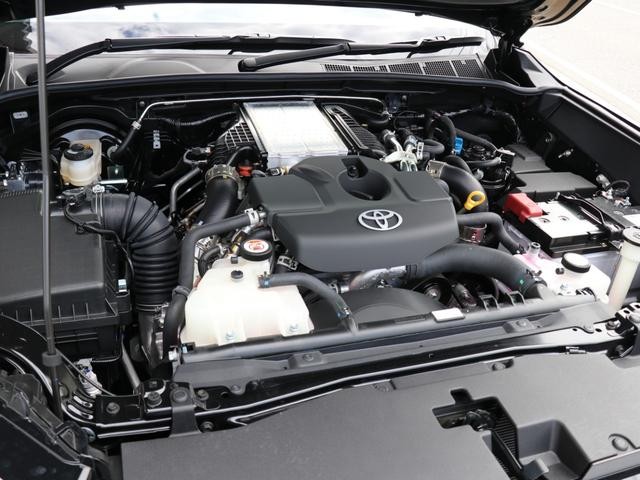 9800186A30260924W00111.jpg