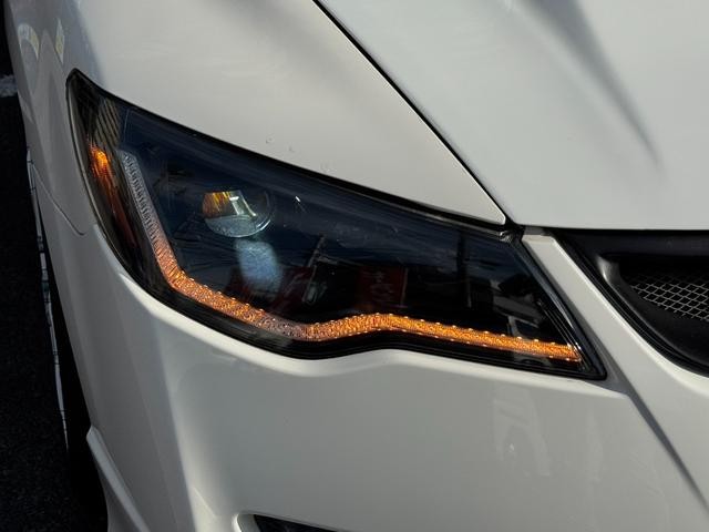 0520216A30261016W00317.jpg