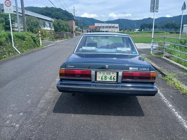 1000401A30260712W00102.jpg