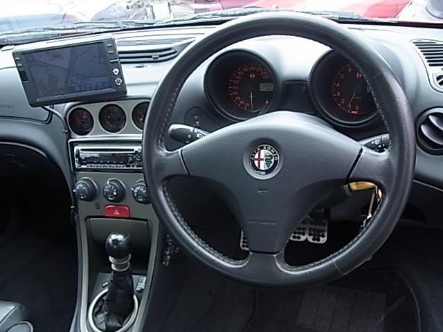 0400957A30260608W00104.jpg