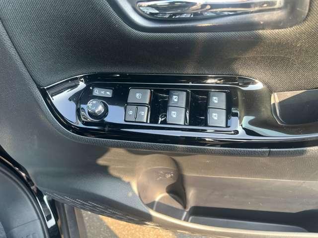 1030222A30260305W04117.jpg