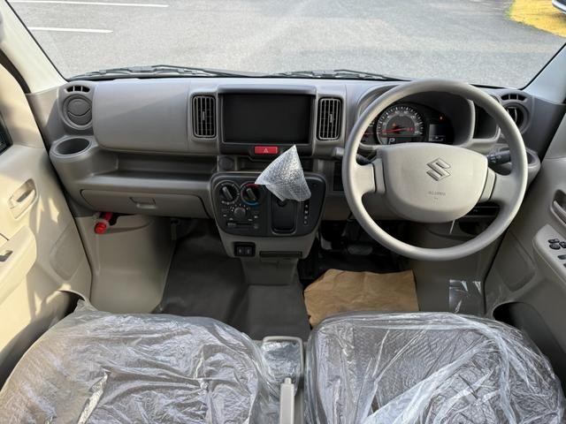 0600151A30260826W00216.jpg
