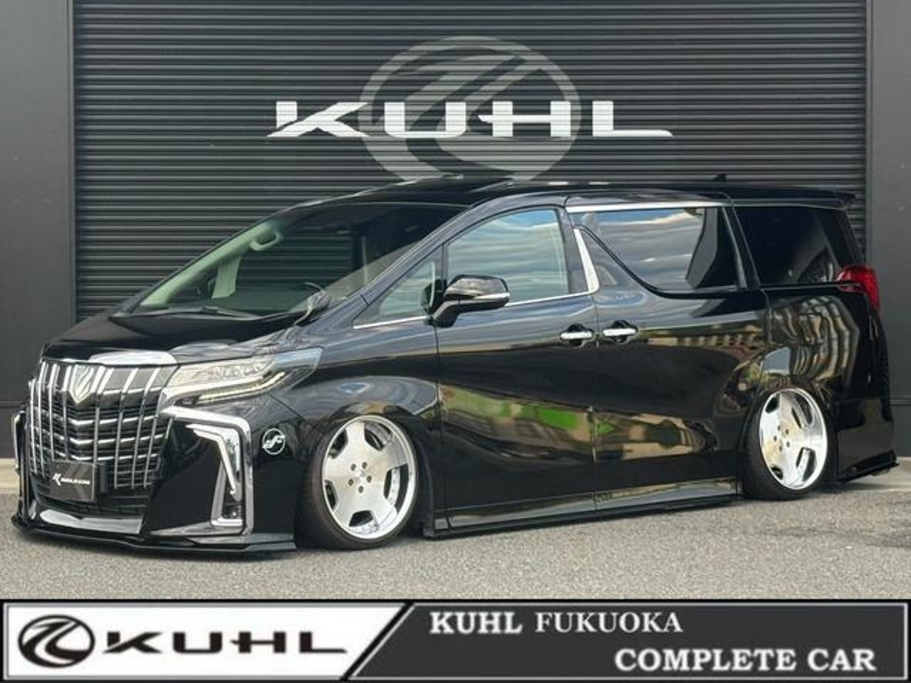 2022 Toyota Alphard, photo 1 of 1