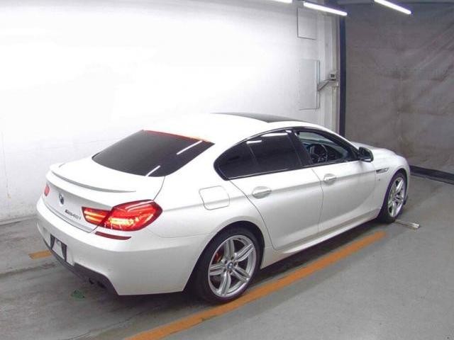 25983720_carP_l_10.jpg
