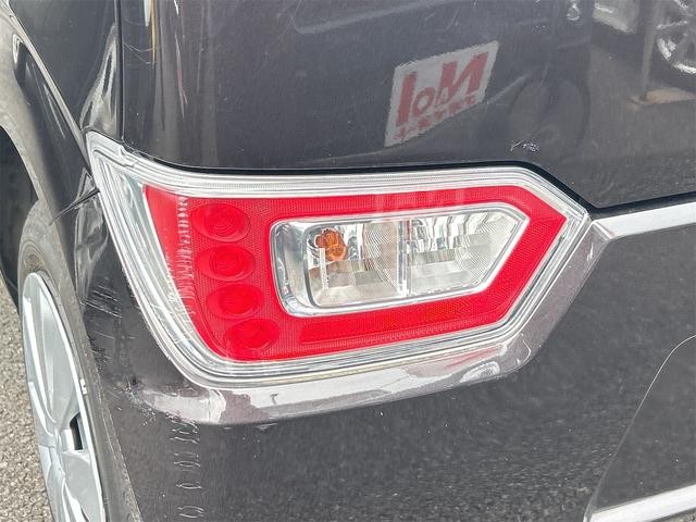 0403499A30260709W01116.jpg