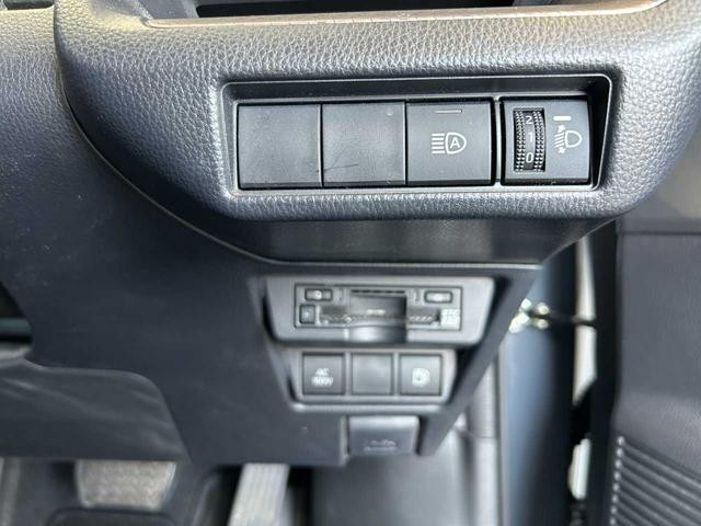 1000998A30260803W00115.jpg