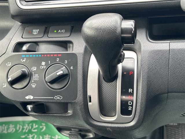0403499A30260709W01405.jpg
