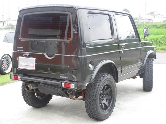 0910064A30260728W00202.jpg