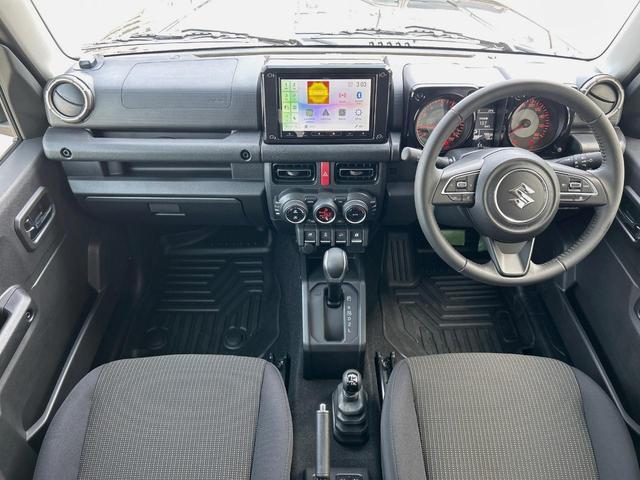24602755_carP_l_3.jpg