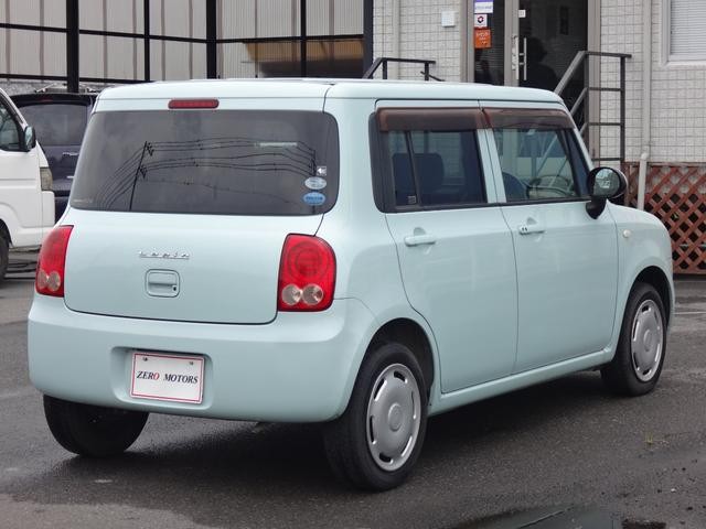 0509025A30260726W00116.jpg