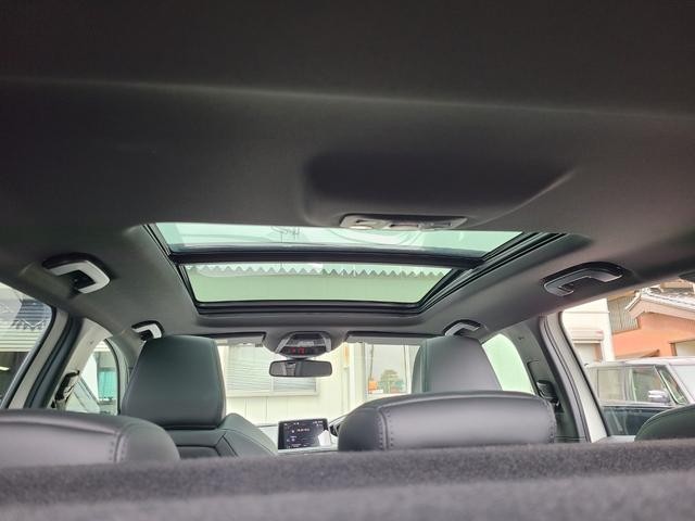 0510943A30260407W00117.jpg