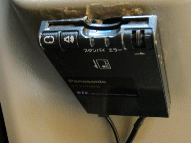 0511201A30260911W01919.jpg