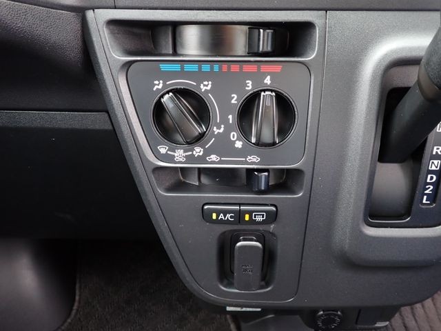 ff721de3c73425179d7e90ac3b3e97ec.jpg