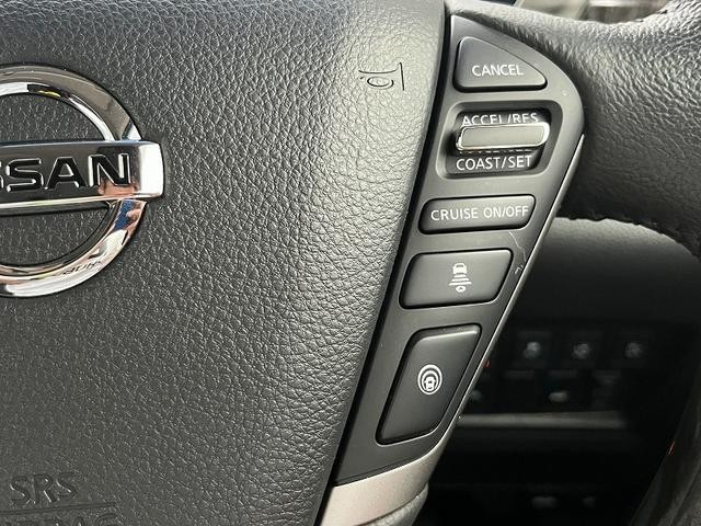 0551625A30261003W00417.jpg