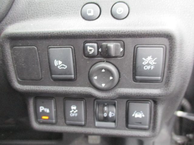0840043A30260619W00111.jpg