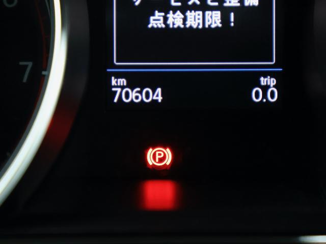 0570697A30260510W00116.jpg