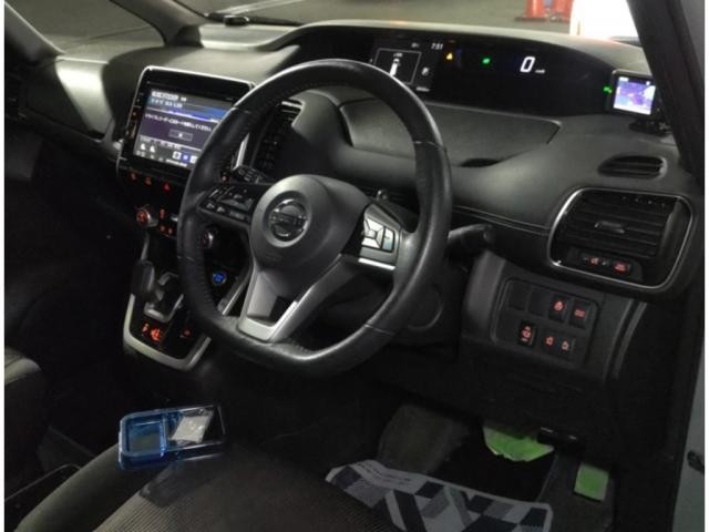 26099518_carP_l_15.jpg